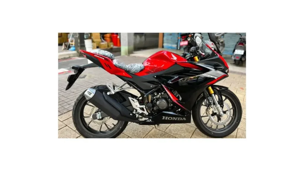 2026 Honda CBR150R new black orange colour sporty design